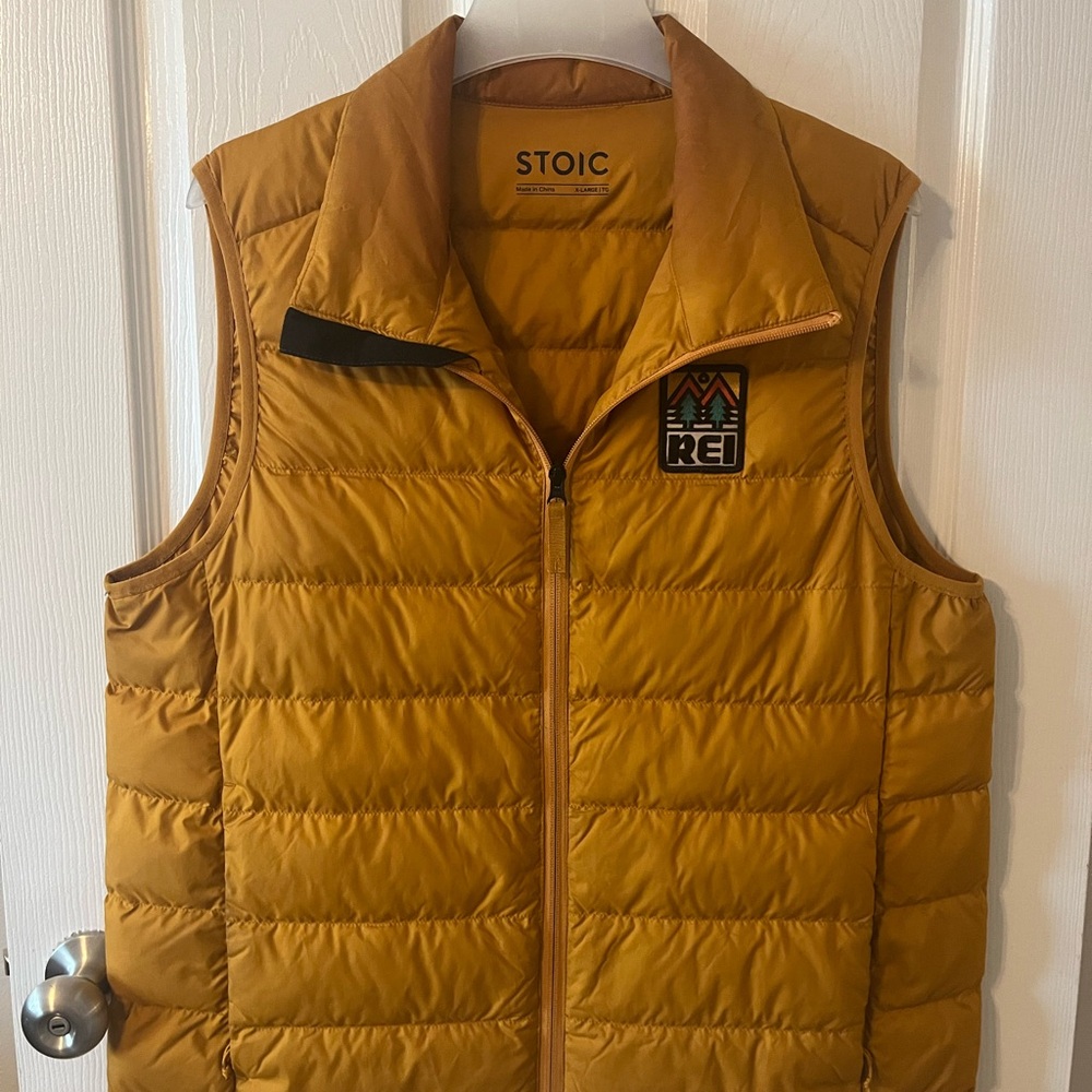Stoic Men’s Vest by Backcountry